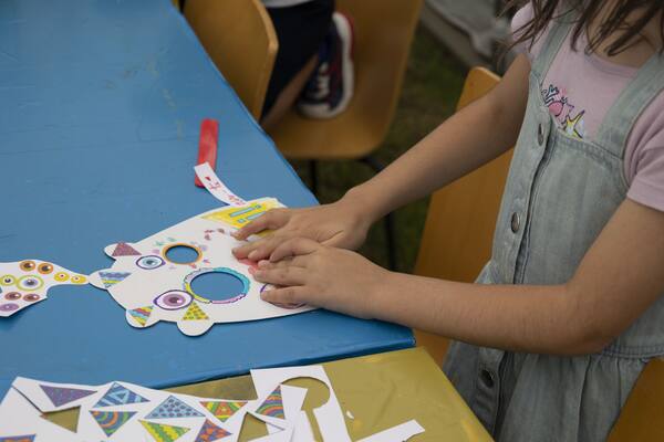 Strangers - Mask Making . 30.15 Strangers - Mask Making . 30